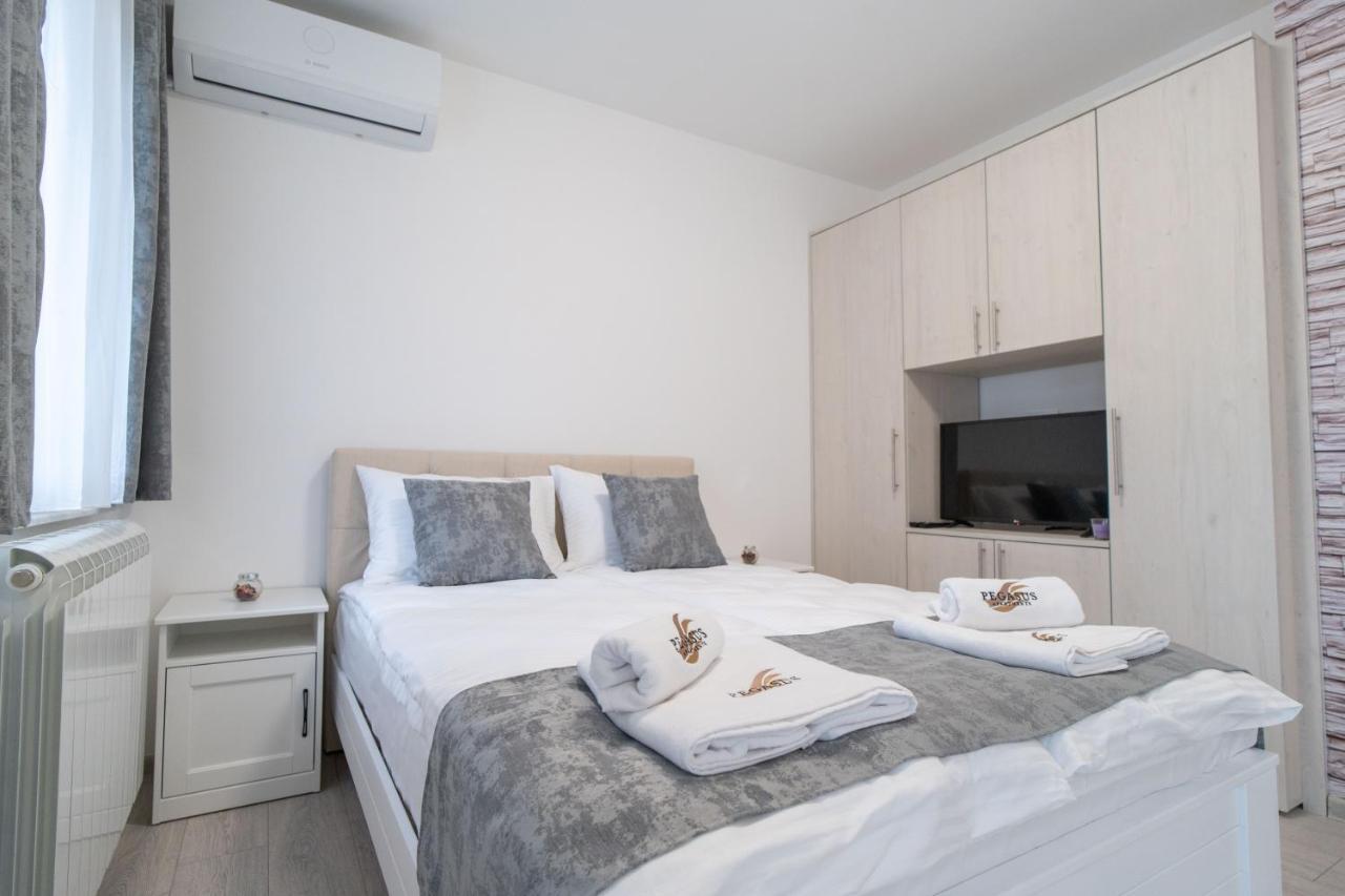 Pegasus Apartments Beograd Bagian luar foto