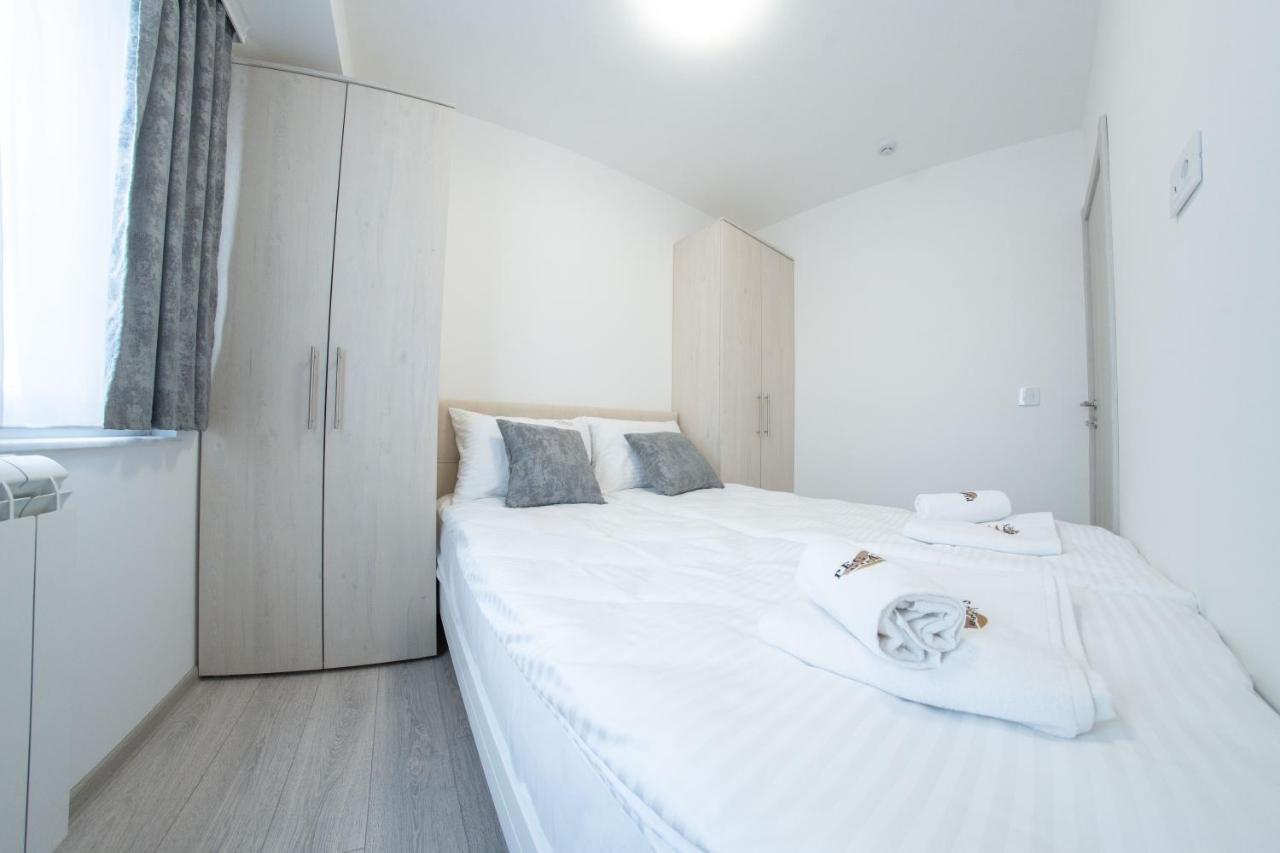 Pegasus Apartments Beograd Bagian luar foto