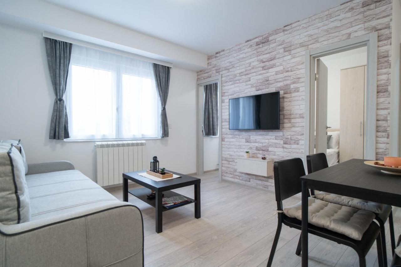Pegasus Apartments Beograd Bagian luar foto