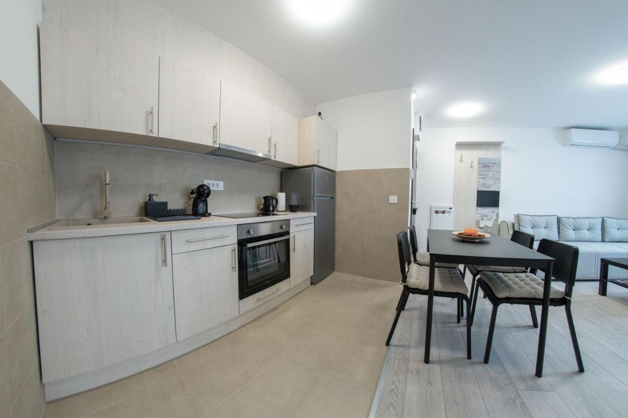 Pegasus Apartments Beograd Bagian luar foto