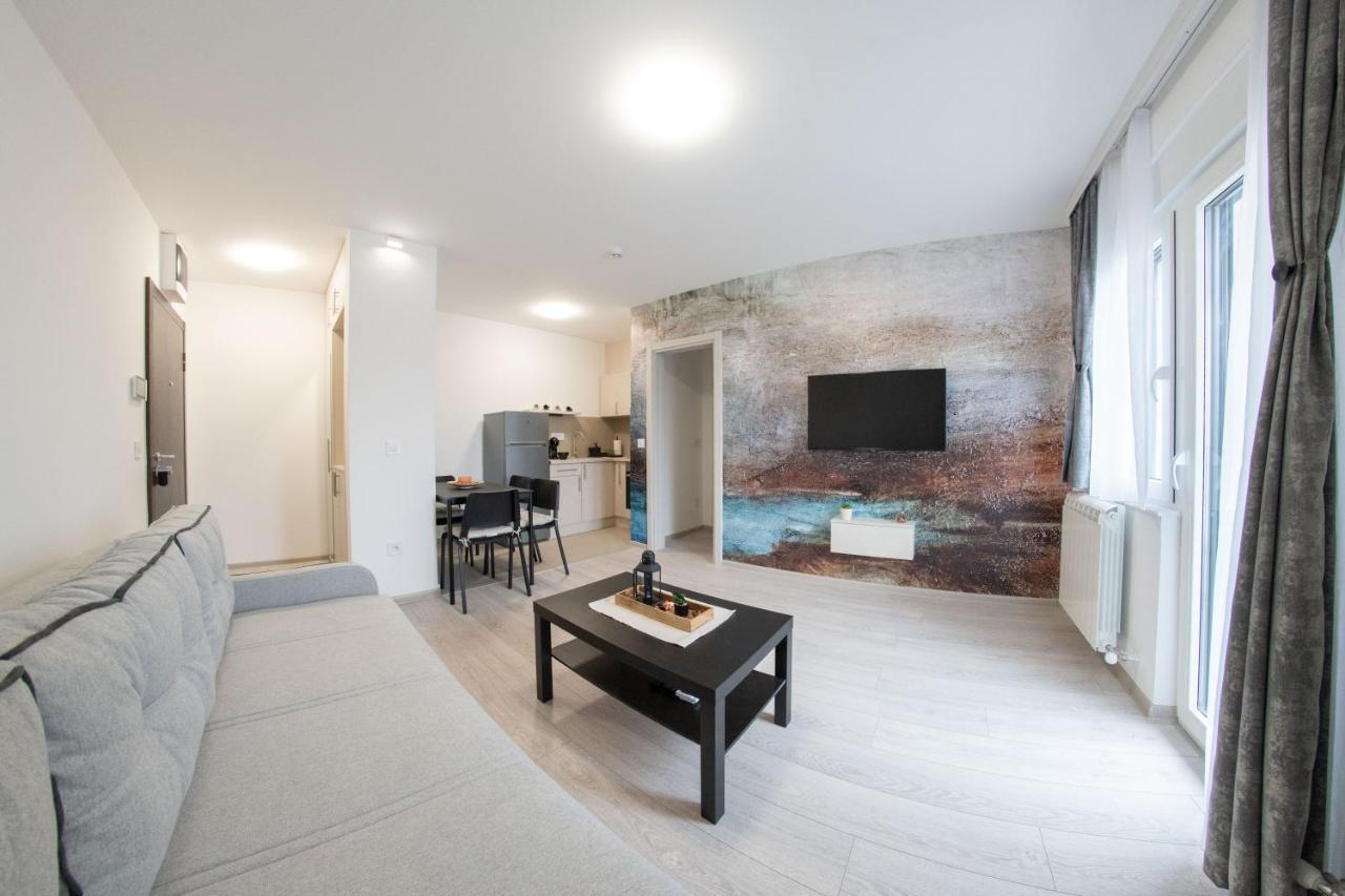 Pegasus Apartments Beograd Bagian luar foto