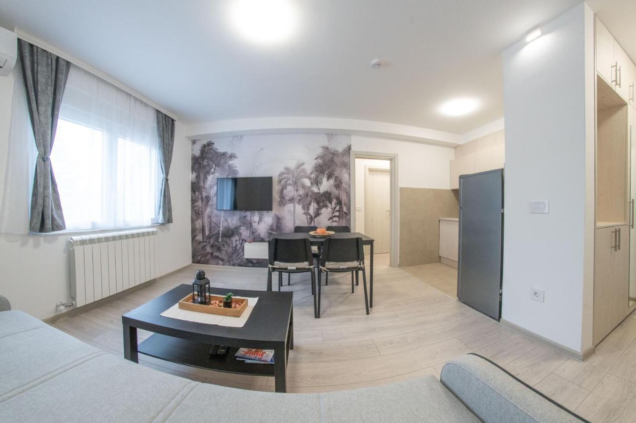 Pegasus Apartments Beograd Bagian luar foto