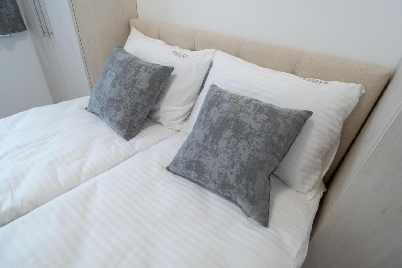 Pegasus Apartments Beograd Bagian luar foto
