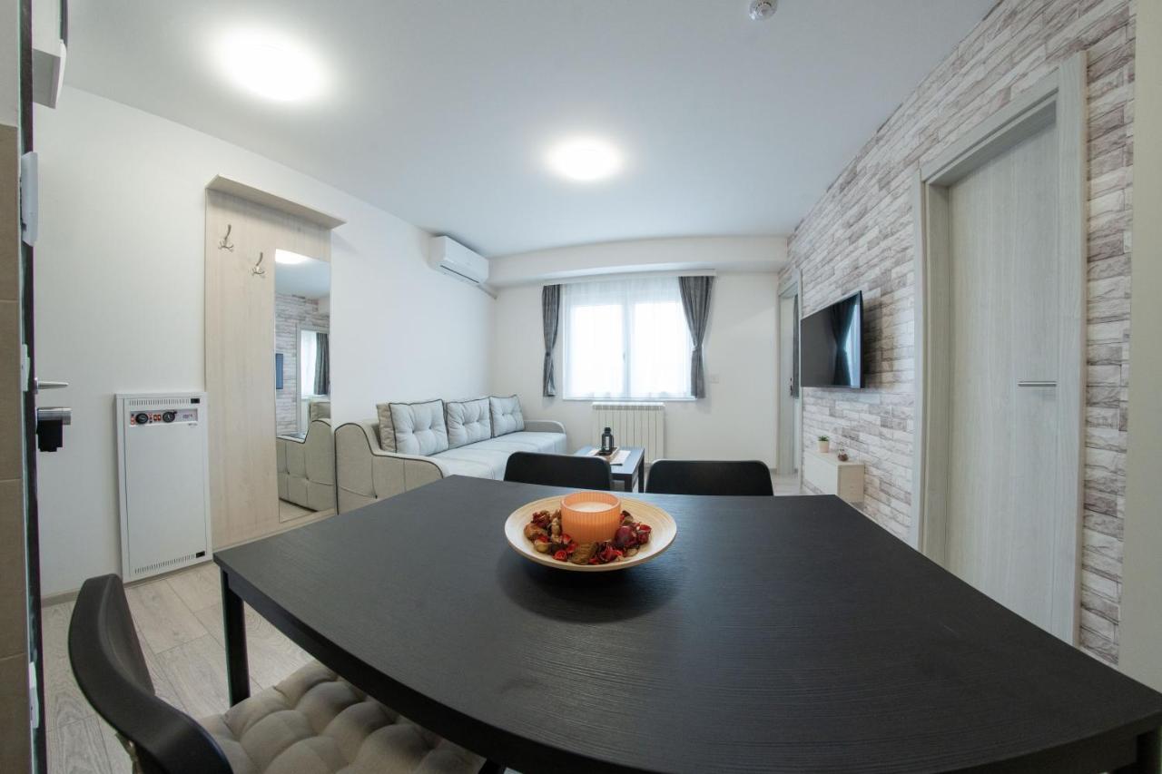 Pegasus Apartments Beograd Bagian luar foto